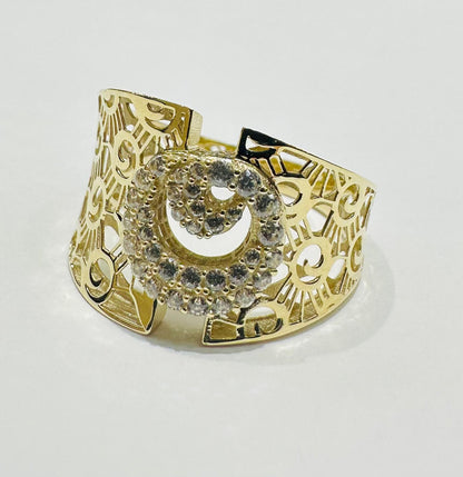 10K GOLD RING WITH SAPPHIRE STONES- WEIGHT: 2.3gm