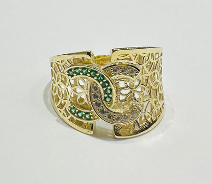 10K GOLD RING WITH SAPPHIRE STONES- WEIGHT: 2.7gm