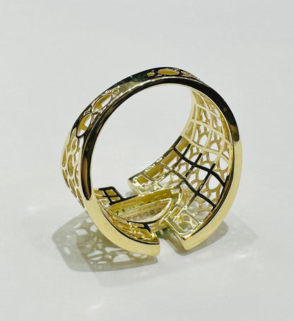 10K GOLD RING WITH SAPPHIRE STONES- WEIGHT: 2.6gm