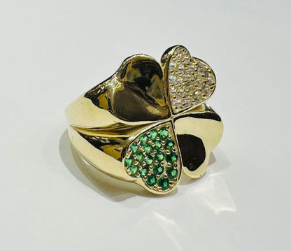10K GOLD FLOWER RING WITH SAPPHIRE STONES- WEIGHT: 3.2gm