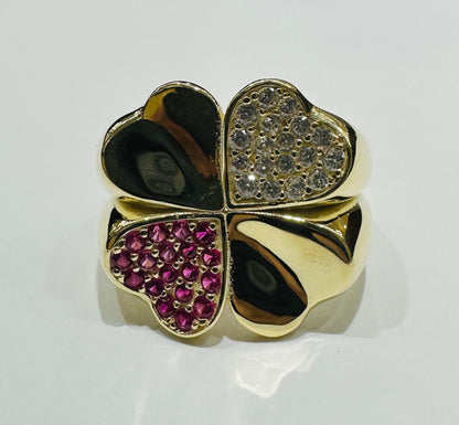 10K GOLD FLOWER RING WITH SAPPHIRE STONES- WEIGHT: 3.3gm