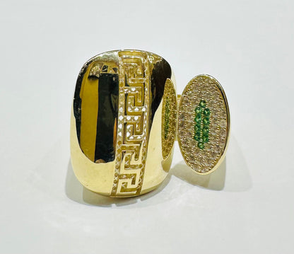 10K GOLD RING WITH SAPPHIRE STONES- WEIGHT: 3.6gm