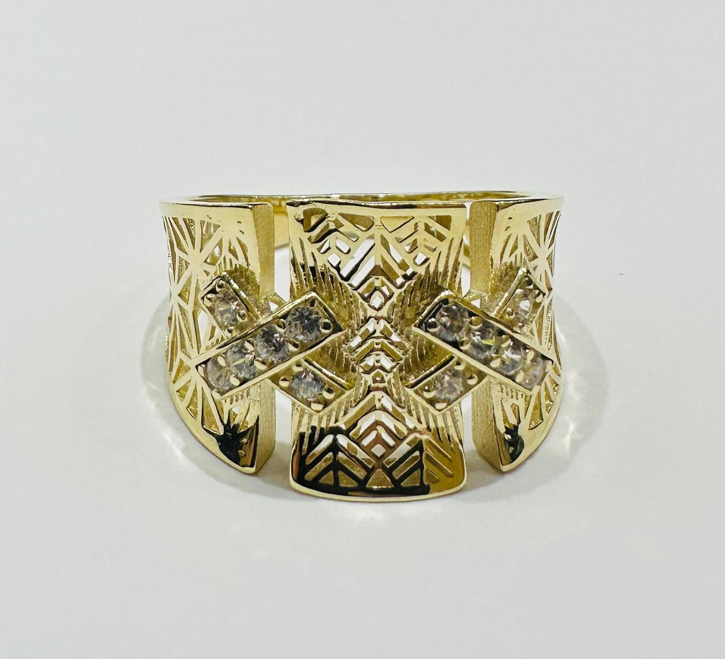 10K GOLD RING WITH WHITE SAPPHIRE- WEIGHT: 3.0gm