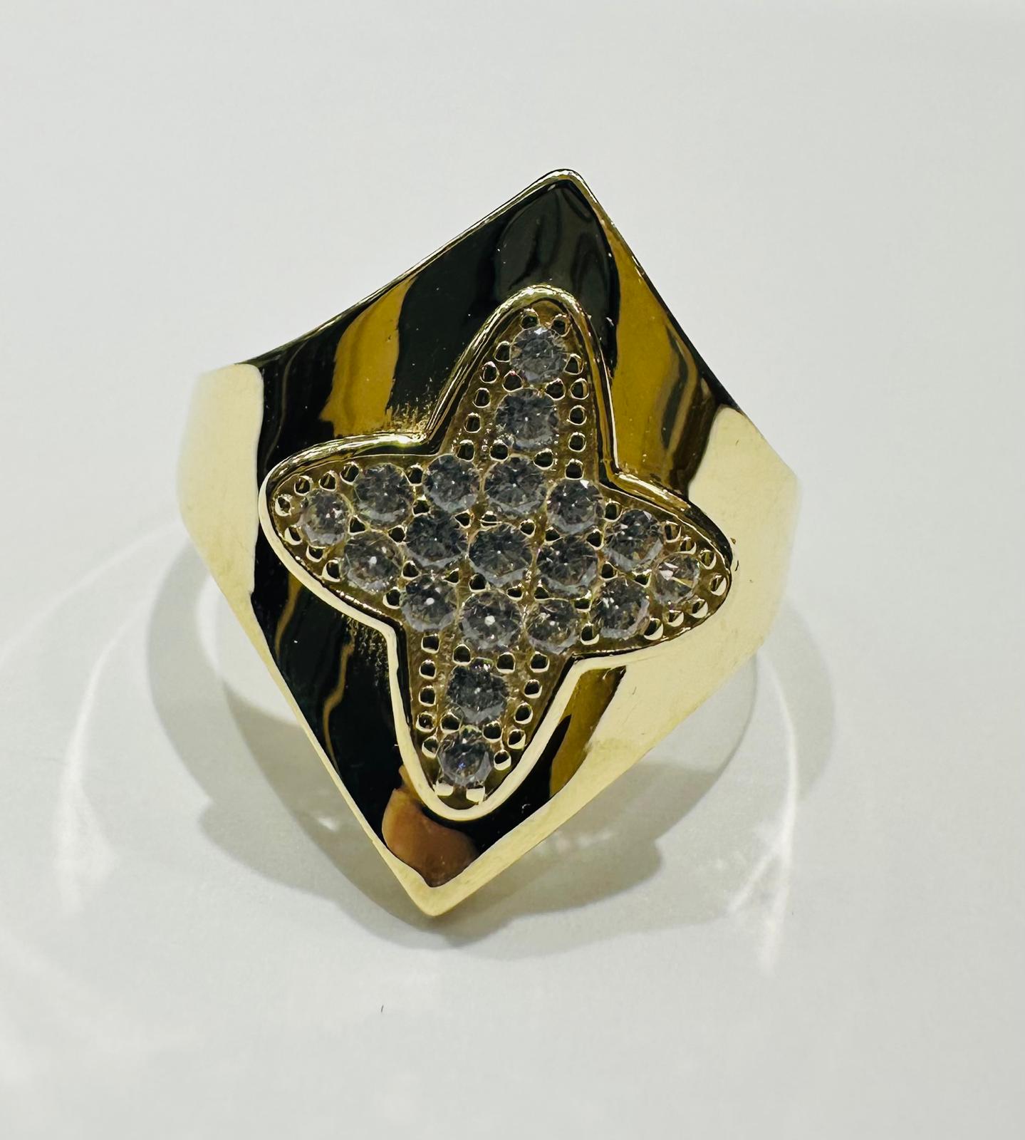 10K GOLD RING WITH SAPPHIRE STONES- WEIGHT: 2.4gm