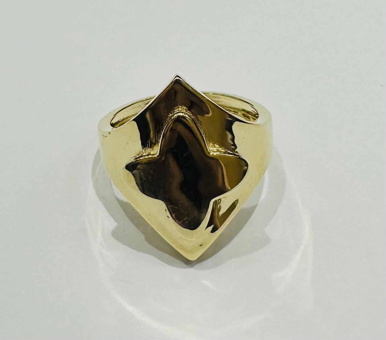 10K GOLD RING- WEIGHT: 1.9gm
