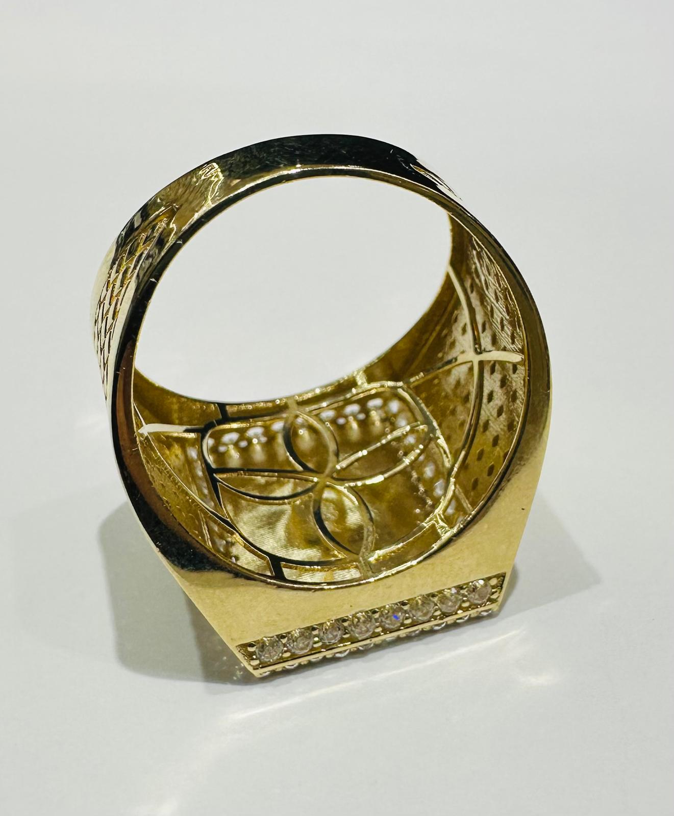 10K GOLD ACE OF SPADES PLAYING CARD RING- WEIGHT: 5.8gm