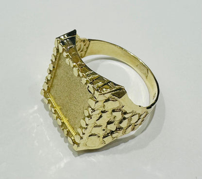 10K GOLD NUGGET RING- WEIGHT: 6.8gm