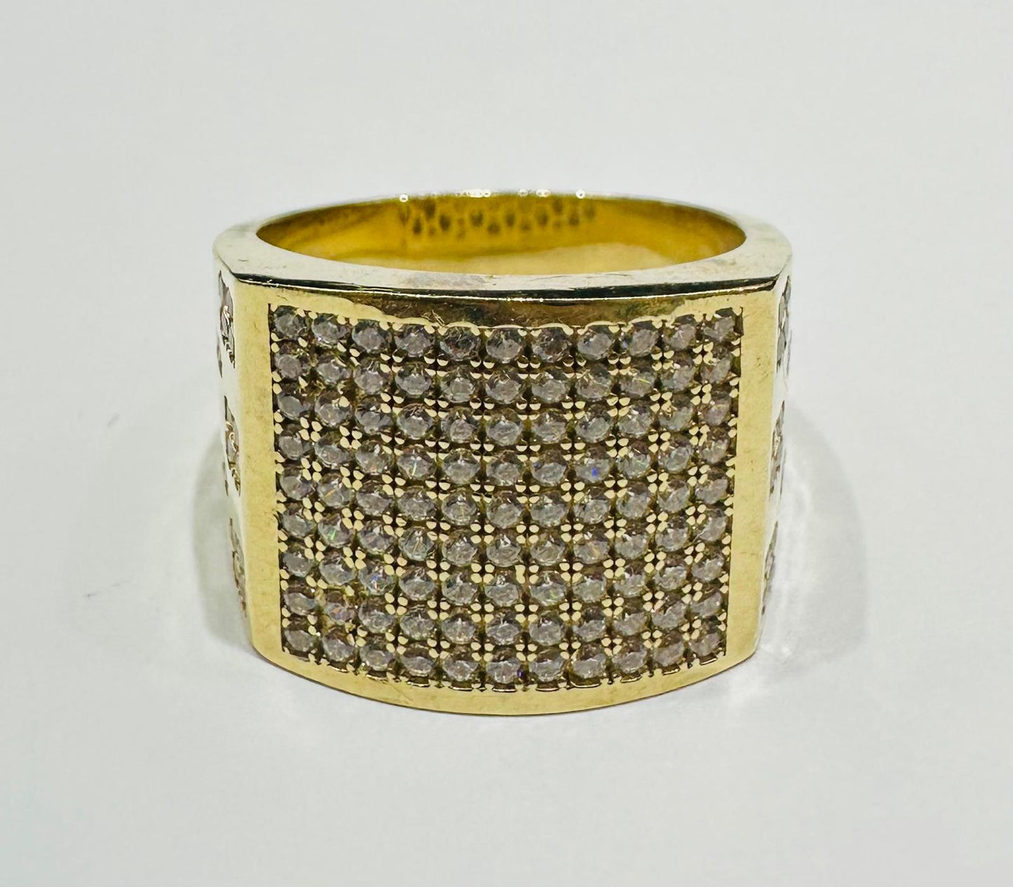 10K GOLD WHITE SAPPHIRE RING- WEIGHT: 9.5gm