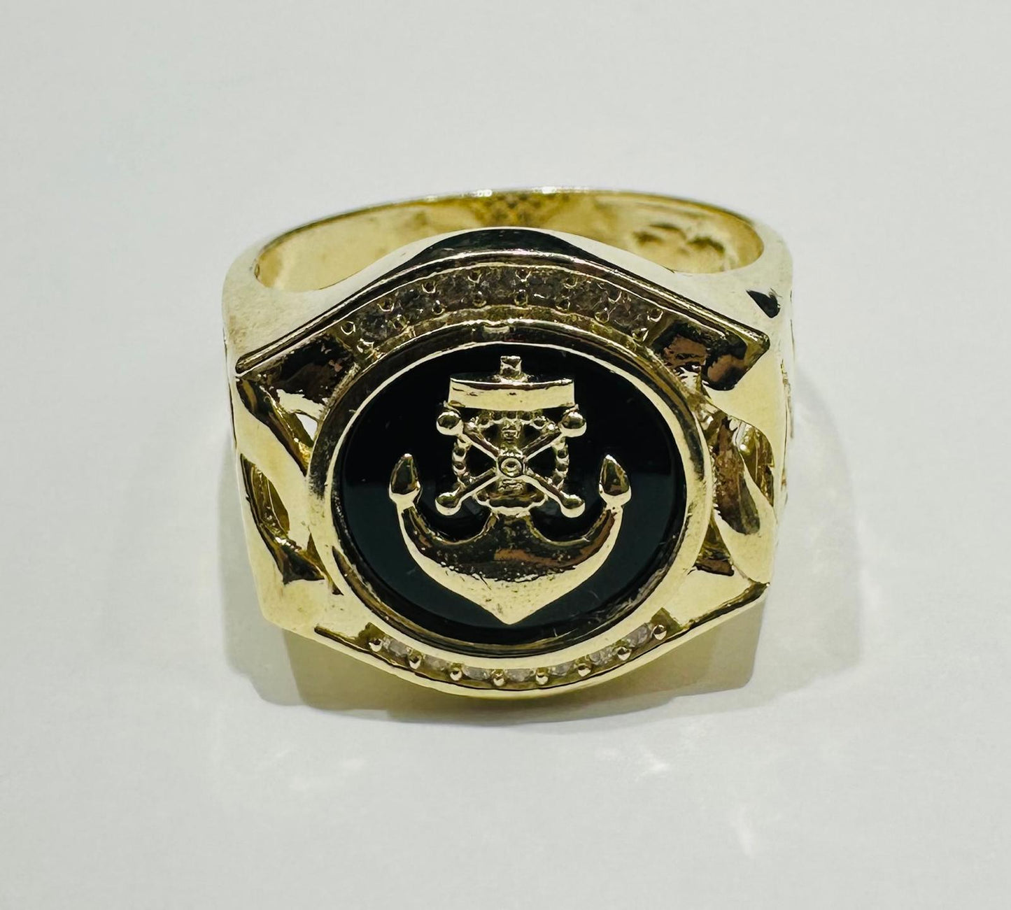 10K GOLD ANCHOR RING WITH WHITE SAPPHIRE- WEIGHT: 7.9gm
