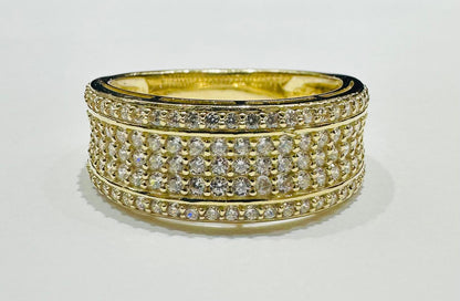10K GOLD ROUND WHITE SAPPHIRE RING- WEIGHT: 6.3gm