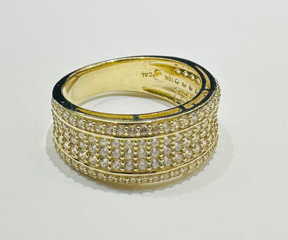 10K GOLD ROUND WHITE SAPPHIRE RING- WEIGHT: 6.3gm