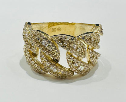 10K GOLD CUBAN LINK BAGUETTE RING- WEIGHT: 4.7gm