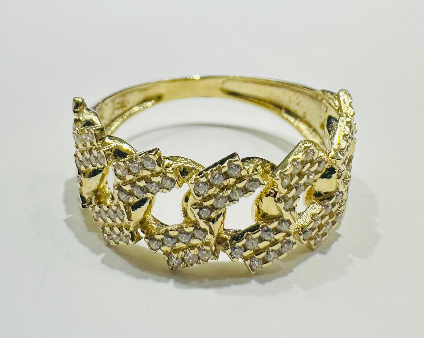 10K GOLD CUBAN LINK RING WITH WHITE SAPPHIRE- WEIGHT: 4.7gm
