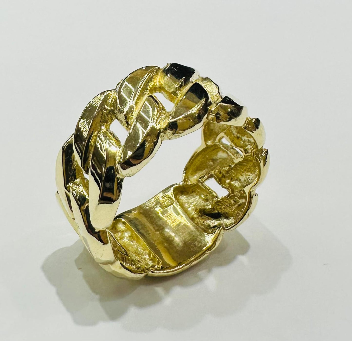 10K GOLD CUBAN LINK RING- WEIGHT: 8.1gm