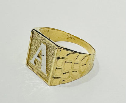 14K GOLD INITIAL LETTER "A" RING- WEIGHT: 4.6gm