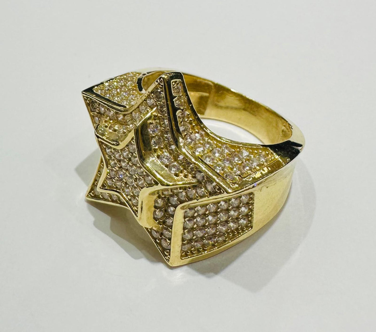 14K GOLD STAR RING WITH WHITE SAPPHIRE- WEIGHT: 10.0gm