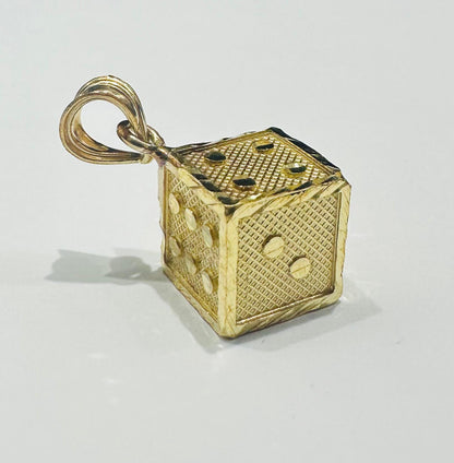 10K GOLD DICE PENDANT- WEIGHT: 2.6gm