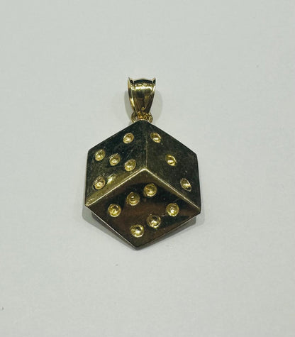 10K GOLD 3D- DICE PENDANT- WEIGHT: 3.5gm
