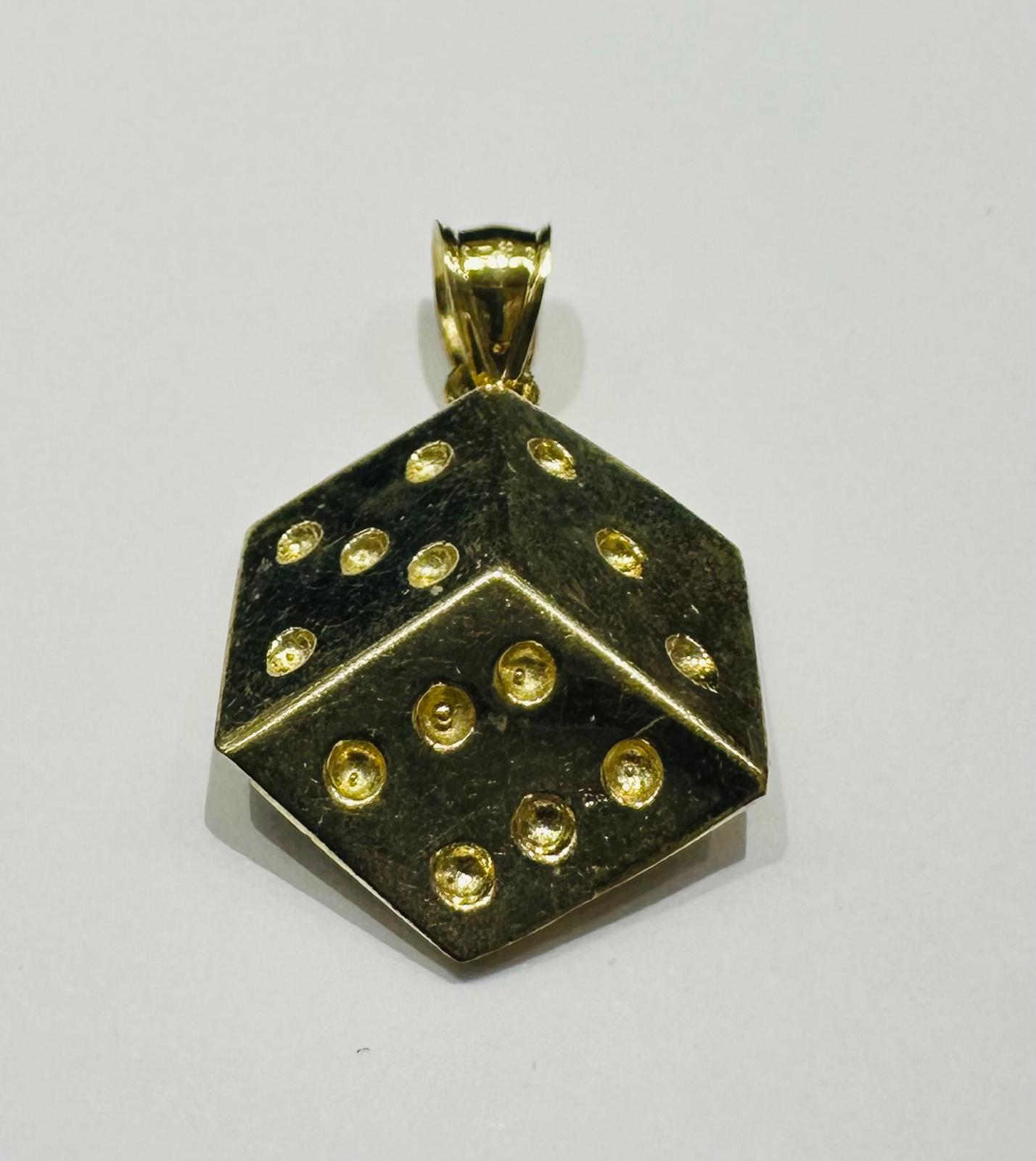 10K GOLD 3D- DICE PENDANT- WEIGHT: 3.5gm