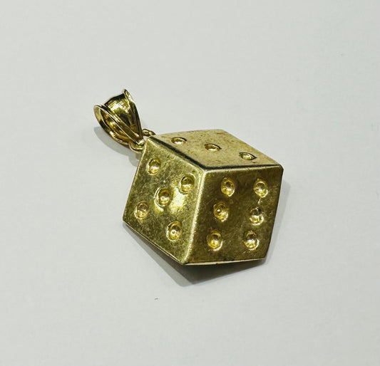 10K GOLD 3D- DICE PENDANT- WEIGHT: 3.5gm