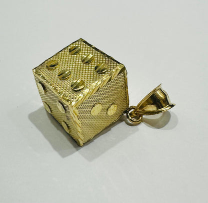 10K GOLD DICE PENDANT- WEIGHT: 6.6gm