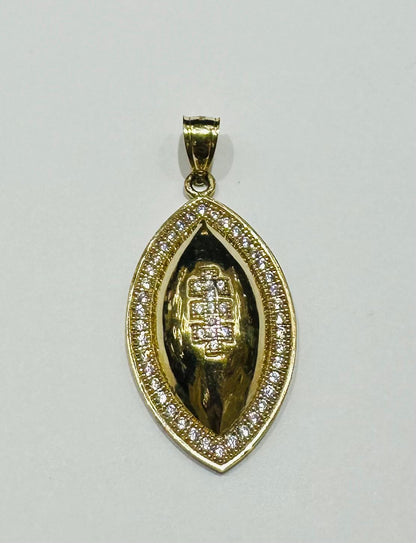 10K GOLD FOOTBALL PENDANT WITH WHITE SAPPHIRE- WEIGHT: 4.2gm