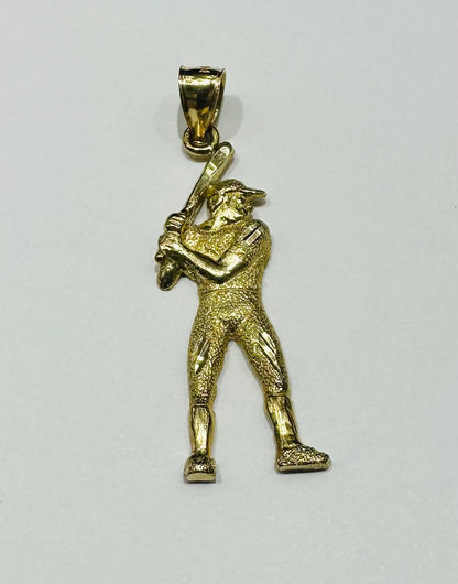 10K GOLD BASEBALL PLAYER CHARM PENDANT-  WEIGHT: 2.1gm