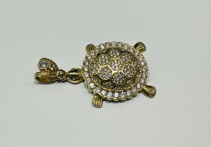 10K GOLD TURTLE WITH WHITE SAPPHIRE-  WEIGHT: 6.1gm