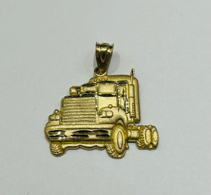 10K GOLD TRUCK PENDANT - WEIGHT: 1.7gm