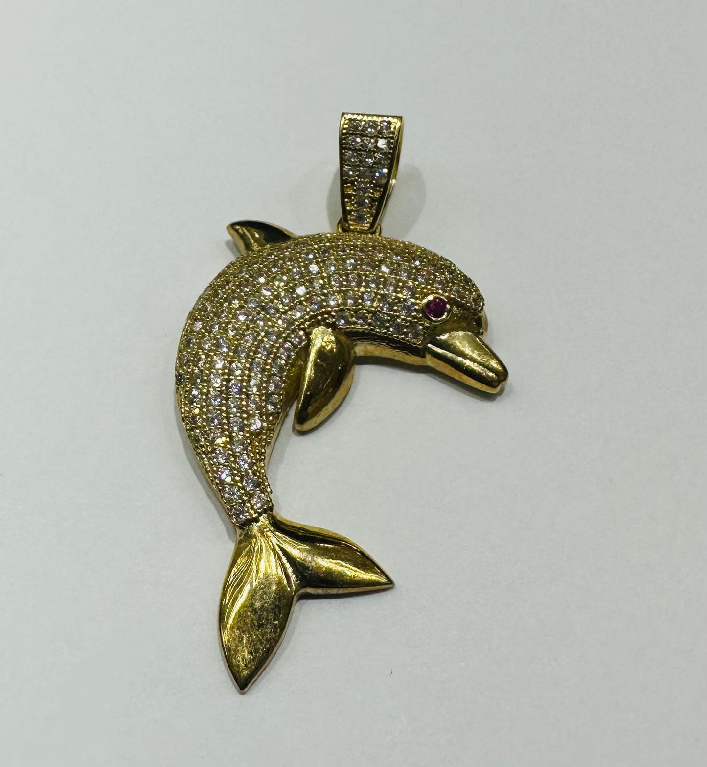 10K GOLD DOLPHIN PENDANT WITH WHITE SAPPHIRE- WEIGHT: 5.3gm