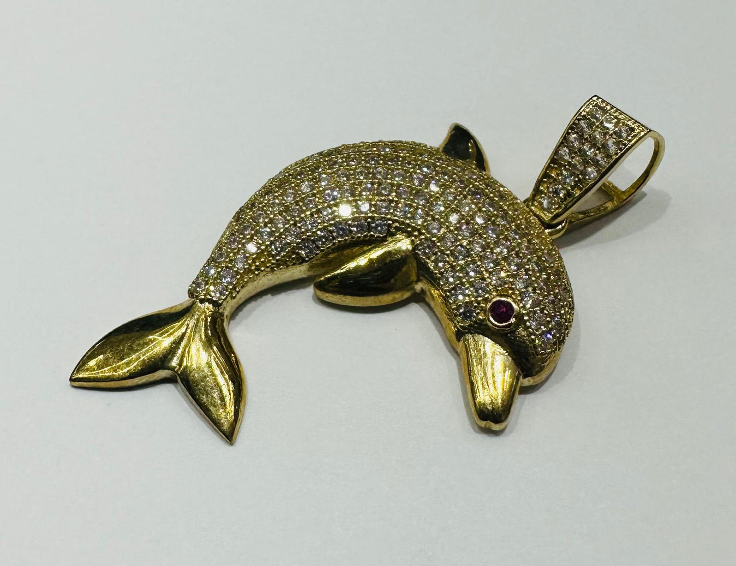 10K GOLD DOLPHIN PENDANT WITH WHITE SAPPHIRE- WEIGHT: 5.3gm