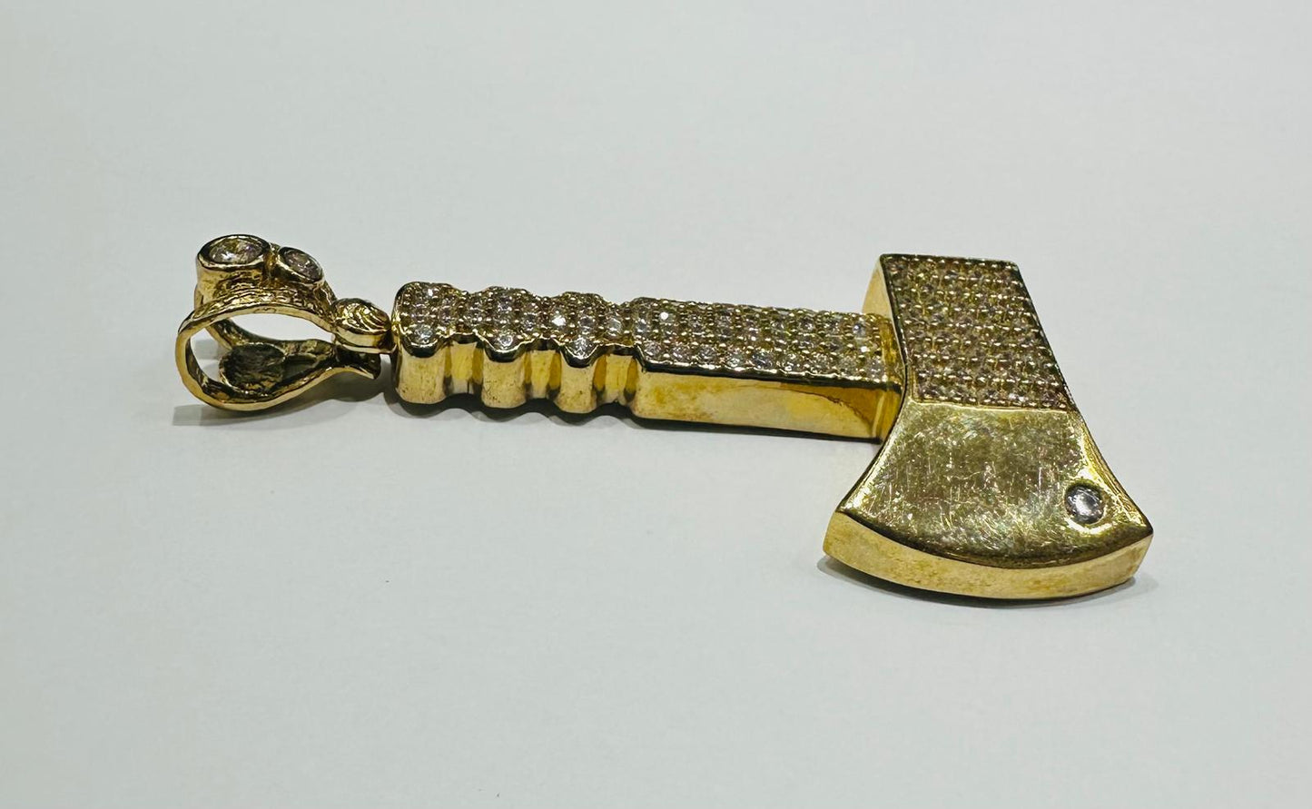 10K GOLD HAMMER PENDANT WITH SAPPHIRE STONES- WEIGHT: 7.5gm