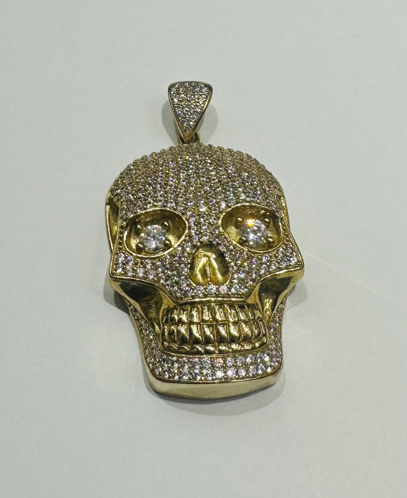 10K GOLD SKULL PENDANT WITH WHITE SAPPHIRE- WEIGHT: 14.5gm