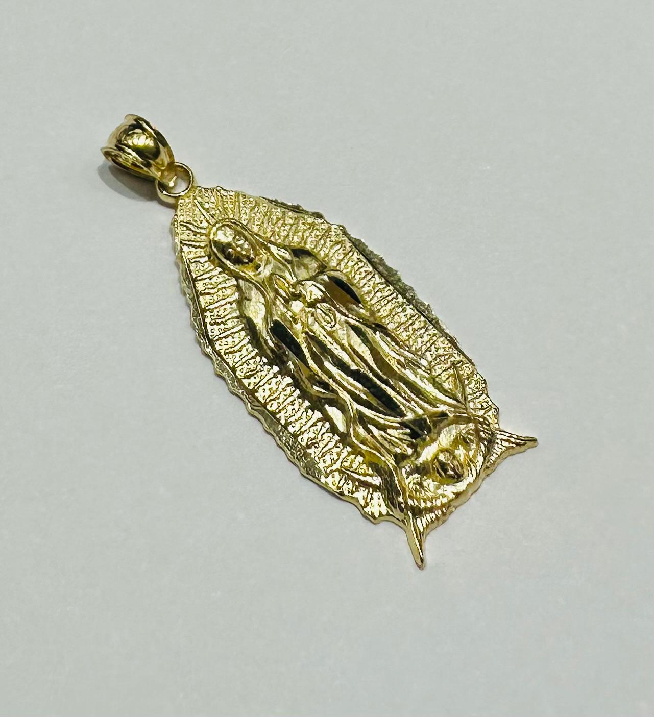 10K GOLD VIRGIN MARY PENDANT- WEIGHT: 1.6gm