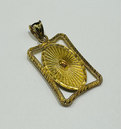10K GOLD TWO TONED VIRGIN MARY PENDANT- WEIGHT: 2.7gm