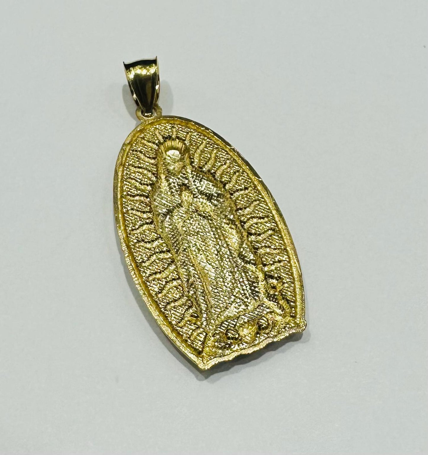 10K GOLD TWO TONED VIRGIN MARY PENDANT- WEIGHT: 3.3gm