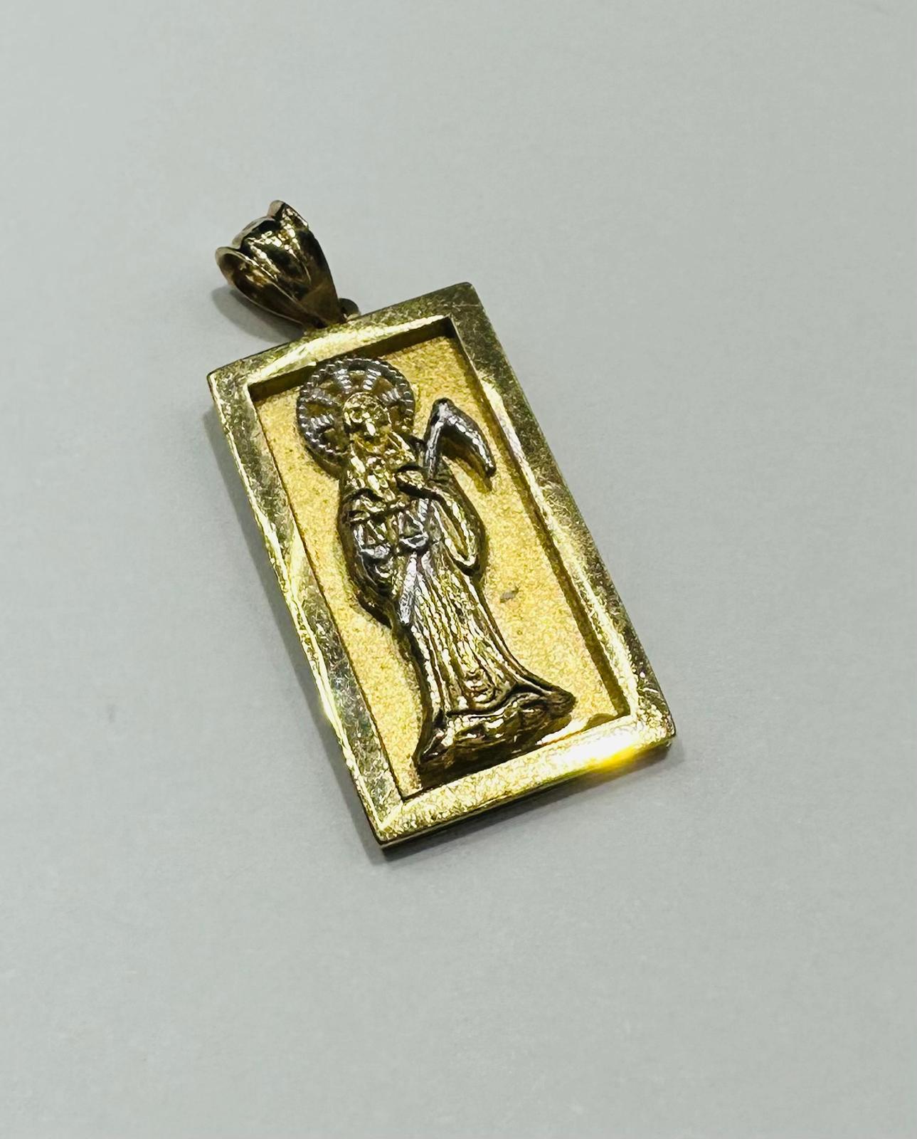 10K GOLD TWO TONED SANTA MUERTE PENDANT- WEIGHT: 3.3gm