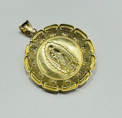 10K GOLD VIRGIN MARY PENDANT- WEIGHT: 5.9gm