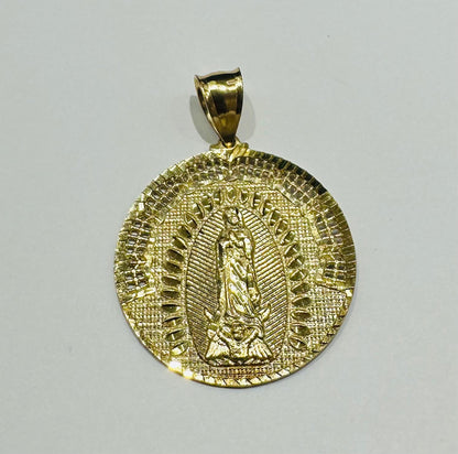 10K GOLD VIRGIN MARY PENDANT- WEIGHT: 5.1gm