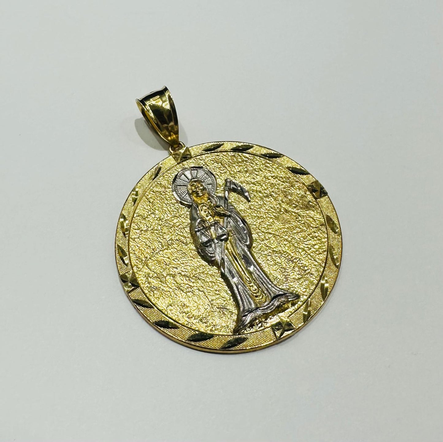 10K GOLD TWO TONED SANTA MUERTE PENDANT- WEIGHT: 12.5gm