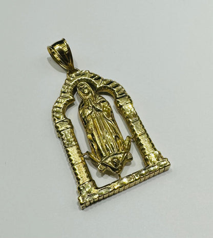 10K GOLD VIRGIN MARY PENDANT- WEIGHT: 13.8gm