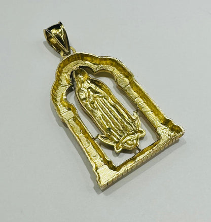 10K GOLD VIRGIN MARY PENDANT- WEIGHT: 13.8gm
