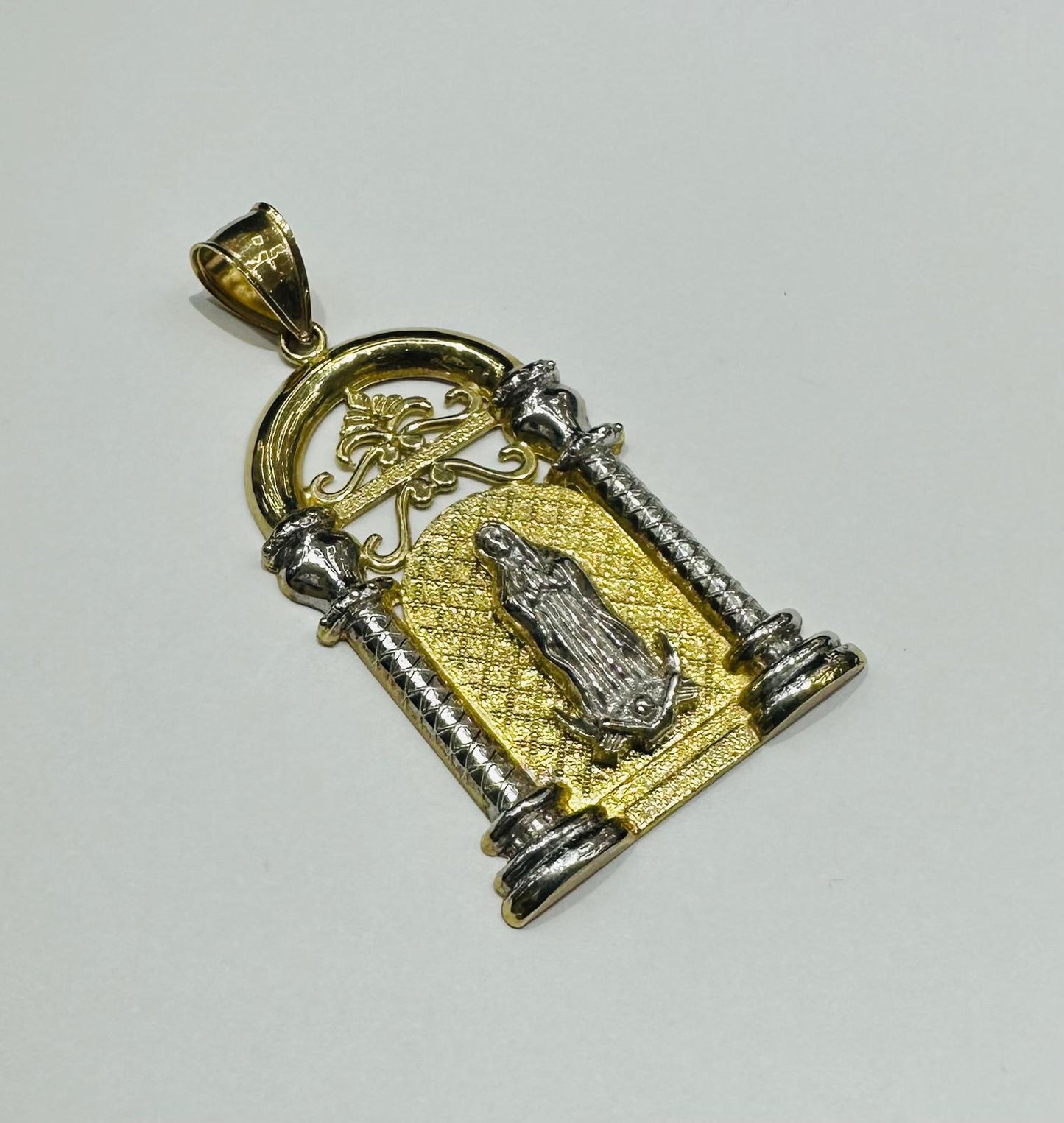 10K GOLD TWO TONED VIRGIN MARY PENDANT- WEIGHT: 9.8gm