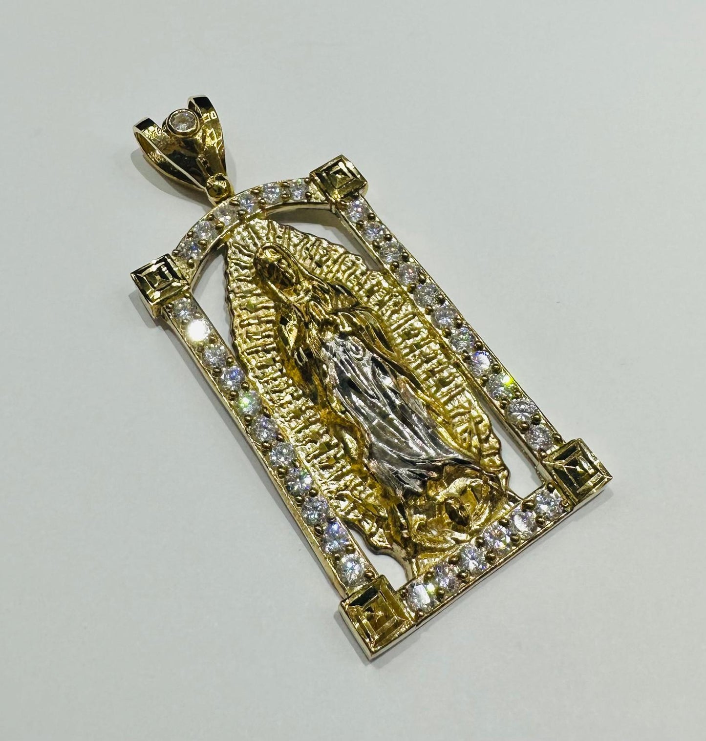 10K GOLD VIRGIN MARY  PENDANT WITH WHITE SAPPHIRE- WEIGHT: 16.9gm