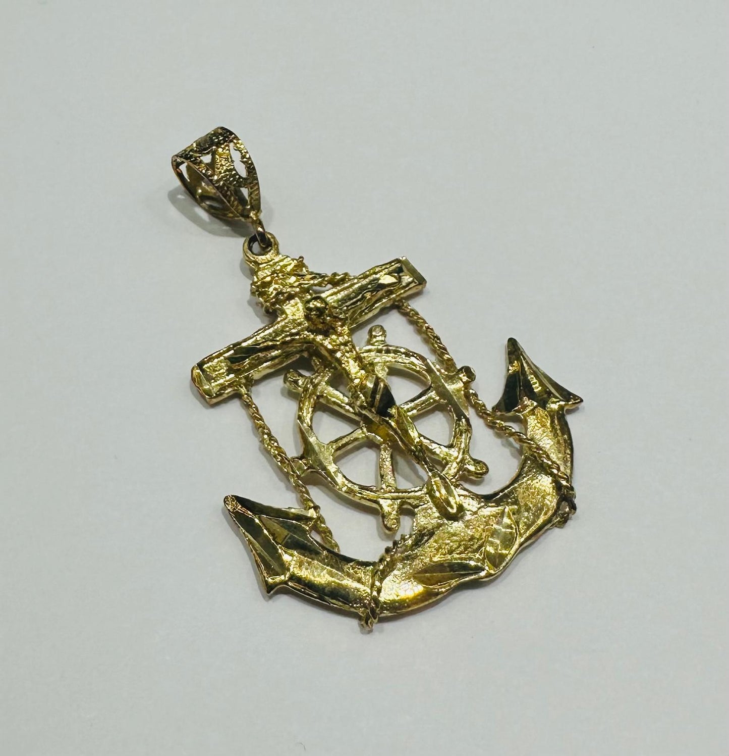 10K GOLD ANCHOR JESUS CROSS PENDANT- WEIGHT: 5.7gm