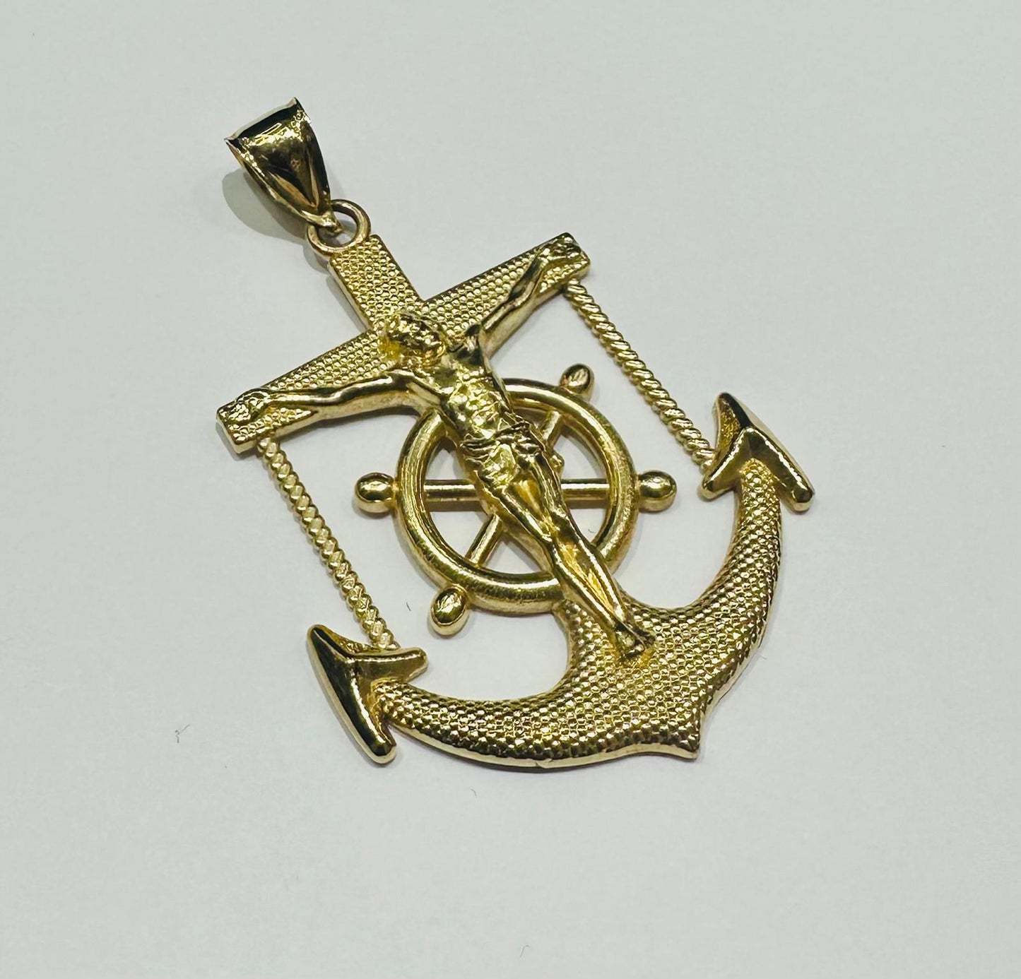 10K GOLD ANCHOR JESUS CROSS PENDANT- WEIGHT: 7.6gm
