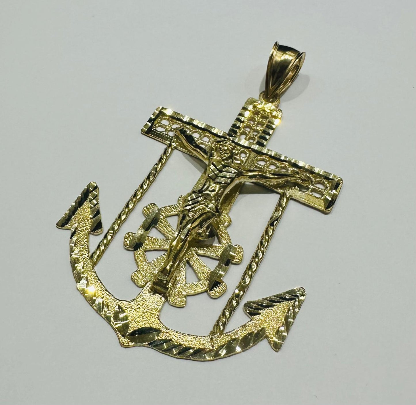 10K GOLD ANCHOR JESUS CROSS PENDANT- WEIGHT: 12.5gm