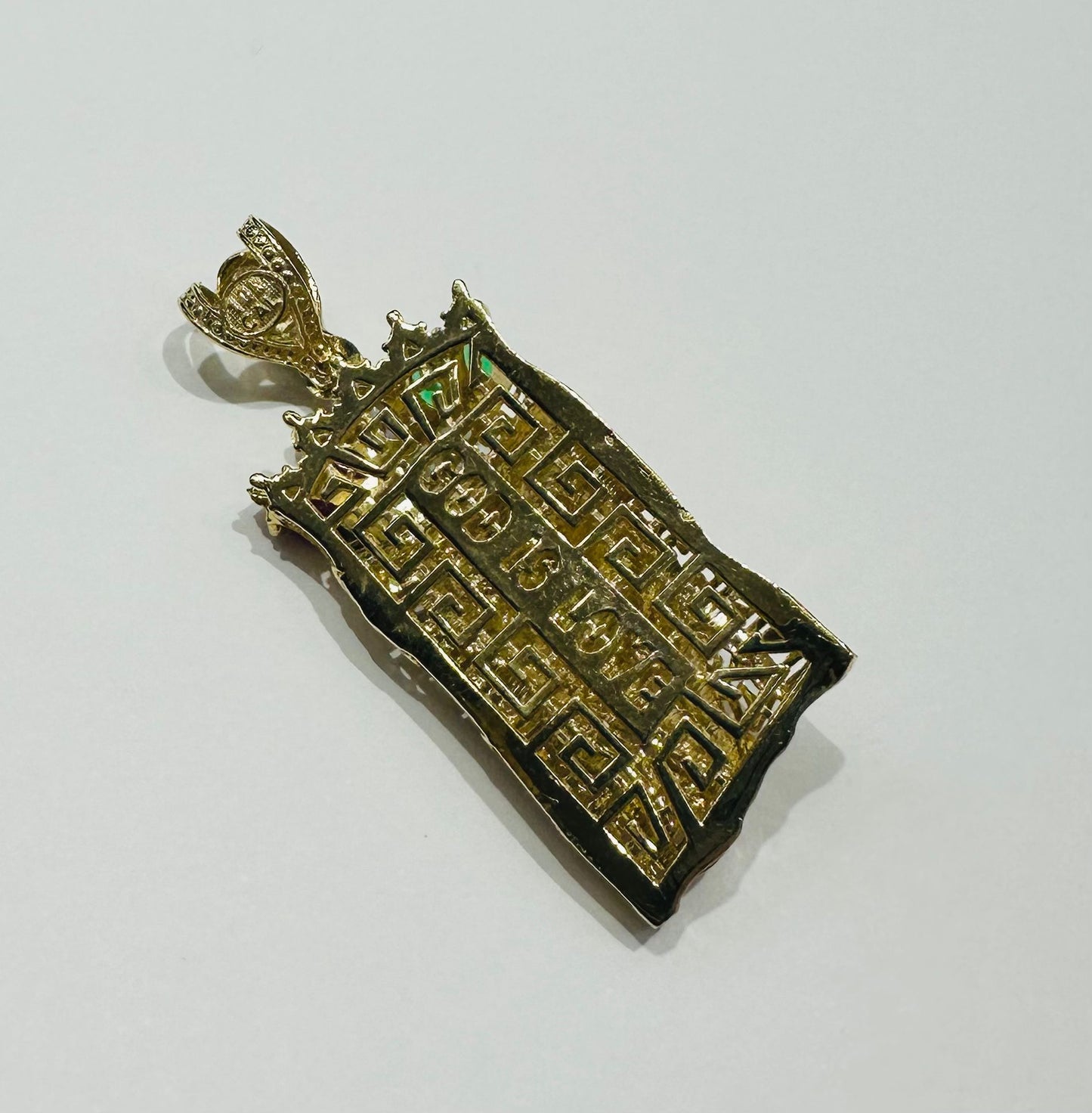 10K GOLD JESUS FACE PENDANT WITH SAPPHIRE STONES- WEIGHT: 6.6gm