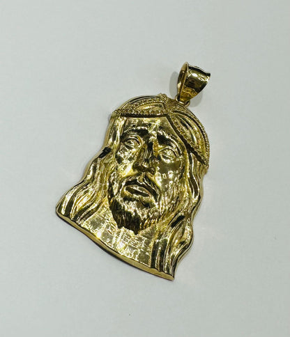 10K GOLD JESUS FACE PENDANT- WEIGHT: 4.0gm
