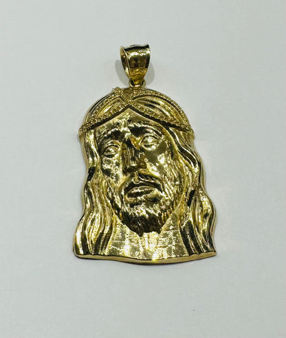 10K GOLD JESUS FACE PENDANT- WEIGHT: 4.0gm